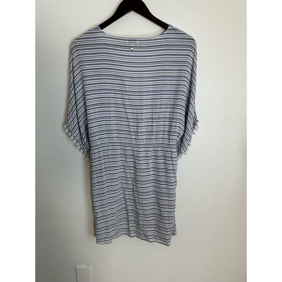 Crown & Ivy Cover up - Picture 4 of 4